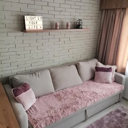 דירה N101, Milmari, *