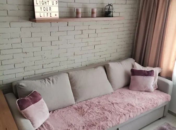 Apartament N101, Milmari, *